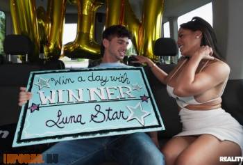 Смотреть ххх ролик REALITYKINGS - Dream Cum True - Lucky Fan Kai получает возможность провести день с Luna Star