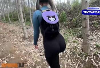 Смотреть новое 18+ Занимаюсь сексом с моим новым другом в общественном заповеднике.